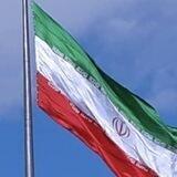 "ديروز، امروز، فردا" (آذر منصوری)
