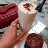 ول کن جهان را ، قهوه ات یخ کرد...
