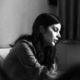تنهايى پُرهياهوToo Loud a Solitude