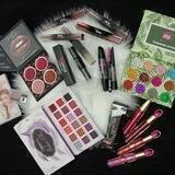 Set Makeup Mampu Milik