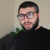 المترجم أحمد عمر المقادمة