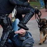 Politie ontmaskerd