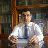 الدكتور علي الطويل