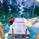 TRAVEL MOMENTS
