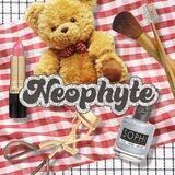 Neophyte ; open