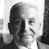 Weekly Mises — TU NE CEDE MALIS