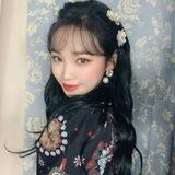 Chaewon.