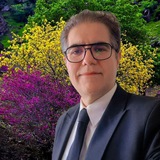 نگاه نو (رضا مقدّم پور)