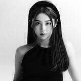 huh yunjin