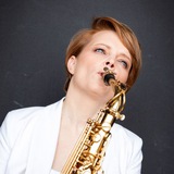 Вероника Кожухарова 🎷