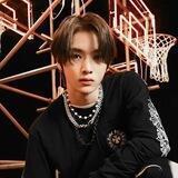 Sungchan close.