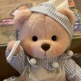 little teddy.