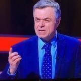 МЕЖДУ СТРОКАНЬ