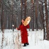 ЮЛИЯ АЮВА. Расстановки. Руны. Таро. Женские практики. И...немного магии