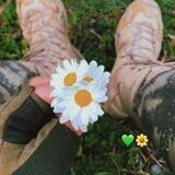 قلب مُجاهد ☝️💚