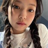 Kim Jennie