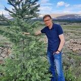 Олег Попов