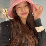 / /: Wonyoung.