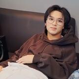 Kios Zhong Chenle