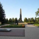 Б. Тростенец
