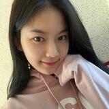 @.isadee