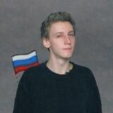 Константин Ларионов