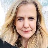 Maneka JC Helleberg - Official