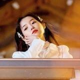 Lee(v) Jieun