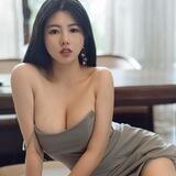 美女私房写真套图|丝袜诱惑|福利姬|巨乳|肚兜|美腿|情趣