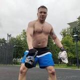 Дэн в форме