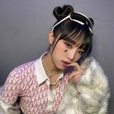 Yena.