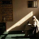 أَجْرٌ لِأََبِي.