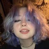 белые клыки🦷