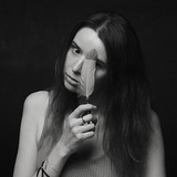 Рисующая писательница Оля