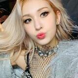 Jeon somi