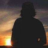 رثاءُ ٱلاحِبه •