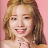 Dahyun (b)Kim