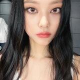 Kang Haerin.