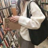 آبی؛ کنار من