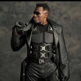 Blade's Call- (CROSS CHAIN)
