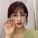 kim sihyeon