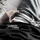 صَليِبٌ.
