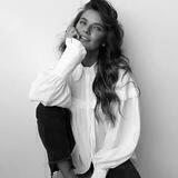 MARIE LOBANOVA 💭