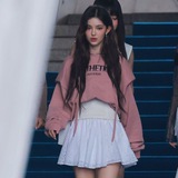 Mo Jihye.