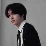 Hendery Huang
