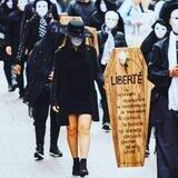 On met l'accent.L'âme guerrière influençeuse de la résistance