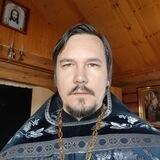 СВЯЩЕННИК Максим Курленко