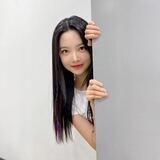 Maid' Grandeur; Magnetize