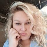 Подозрительно счастливый продюсер