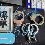 ksir电击枪，电棍，防狼喷雾，手铐秒单秒发